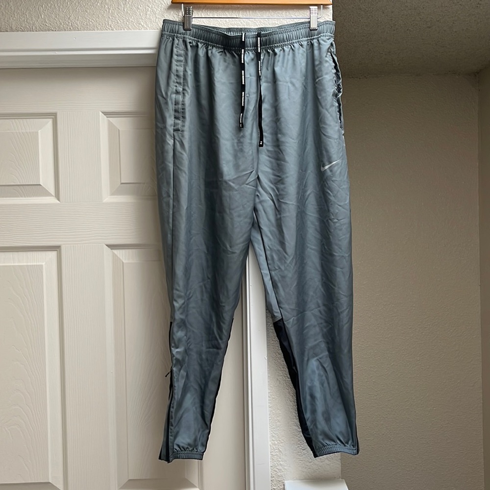 Nike Running Dri-Fit Sweatpants Men’s Large Grey